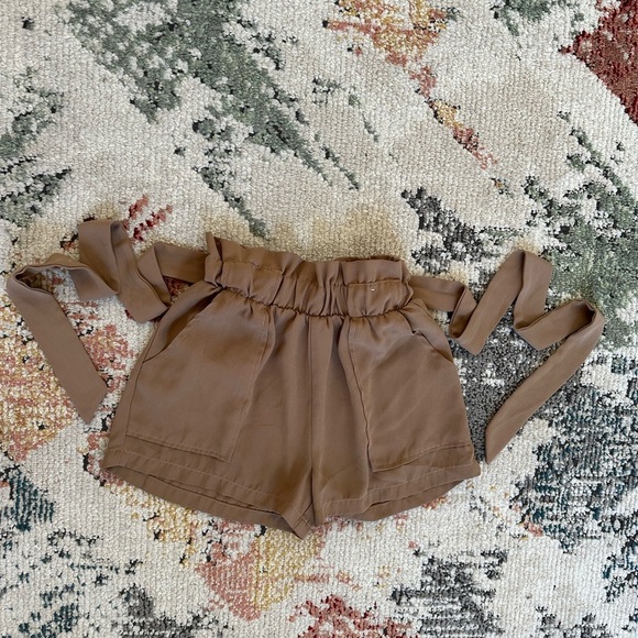 Better Together Paper Bag Shorts Women’s - Picture 5 of 10